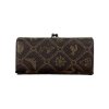 5482 damska penezenka s modnim motivem hneda